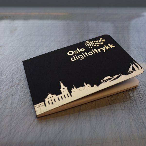 Gullfolie på notatbok